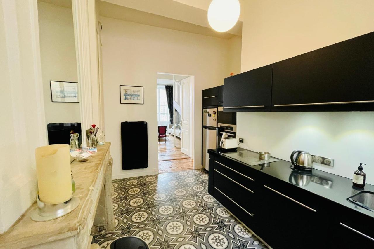 Apartamento Apartamento T4 en el corazón del viejo Burdeos cerca de todos los servicios Exterior foto